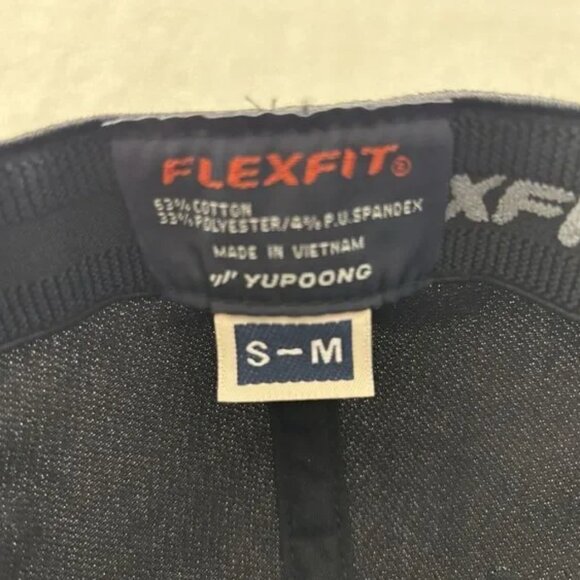 Travis Mathew Hat Adults Small Medium Black Fitted Golfing Cap Casual Men’s - Picture 7 of 7